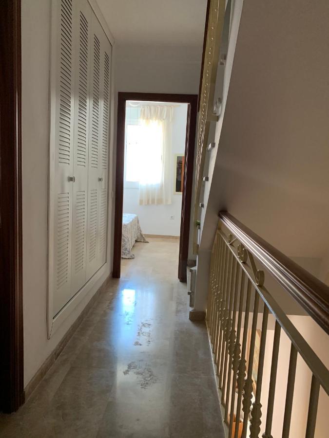 Villa Oktheway Vivas Aguadulce à Roquetas de Mar Extérieur photo